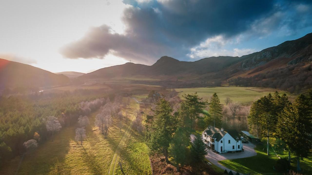 Hotel Crubenbeg Country House à Newtonmore Extérieur photo